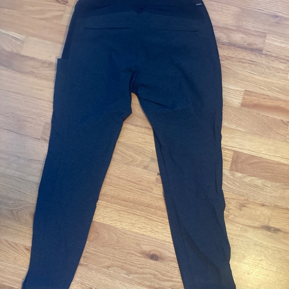 W's Kuhl Hiking Pants - Picture 4 of 4